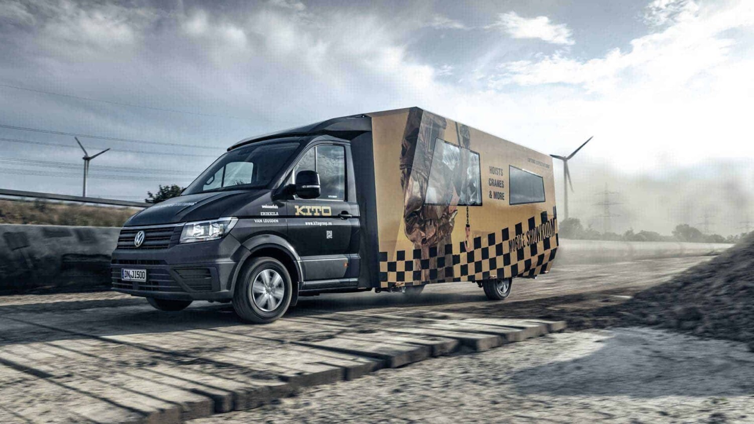 mobiler showroom promotion roadshow