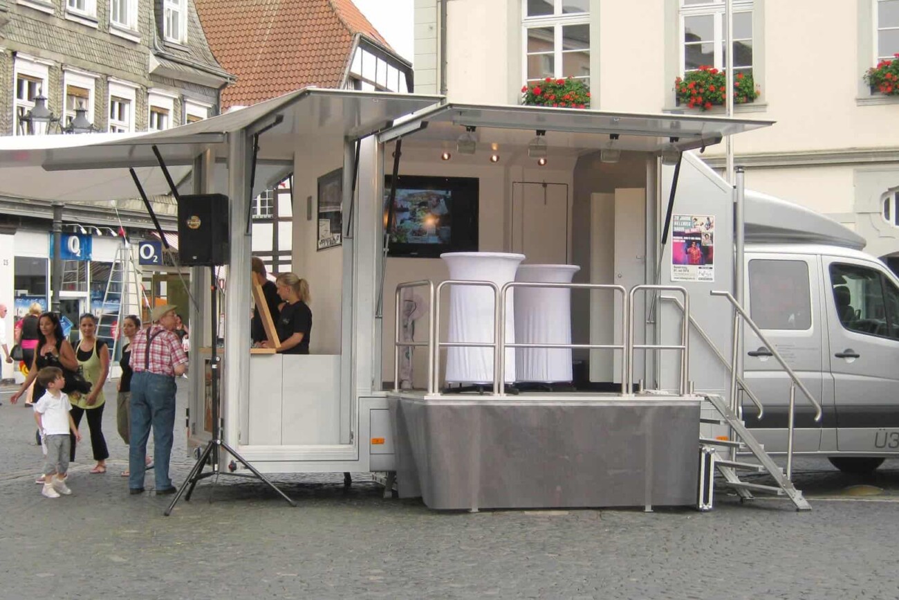 broadcasting_truck_promotion
