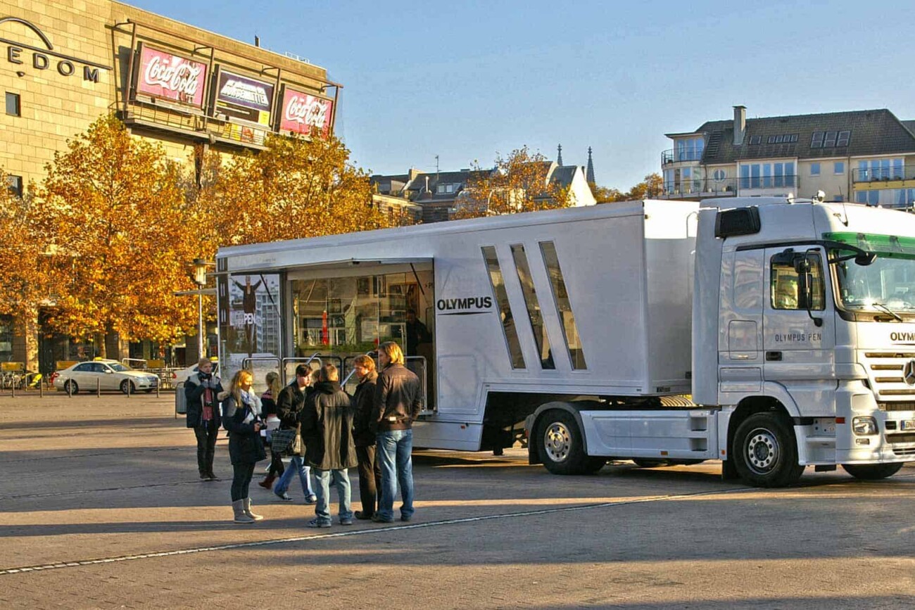live_communications_roadshow_tour