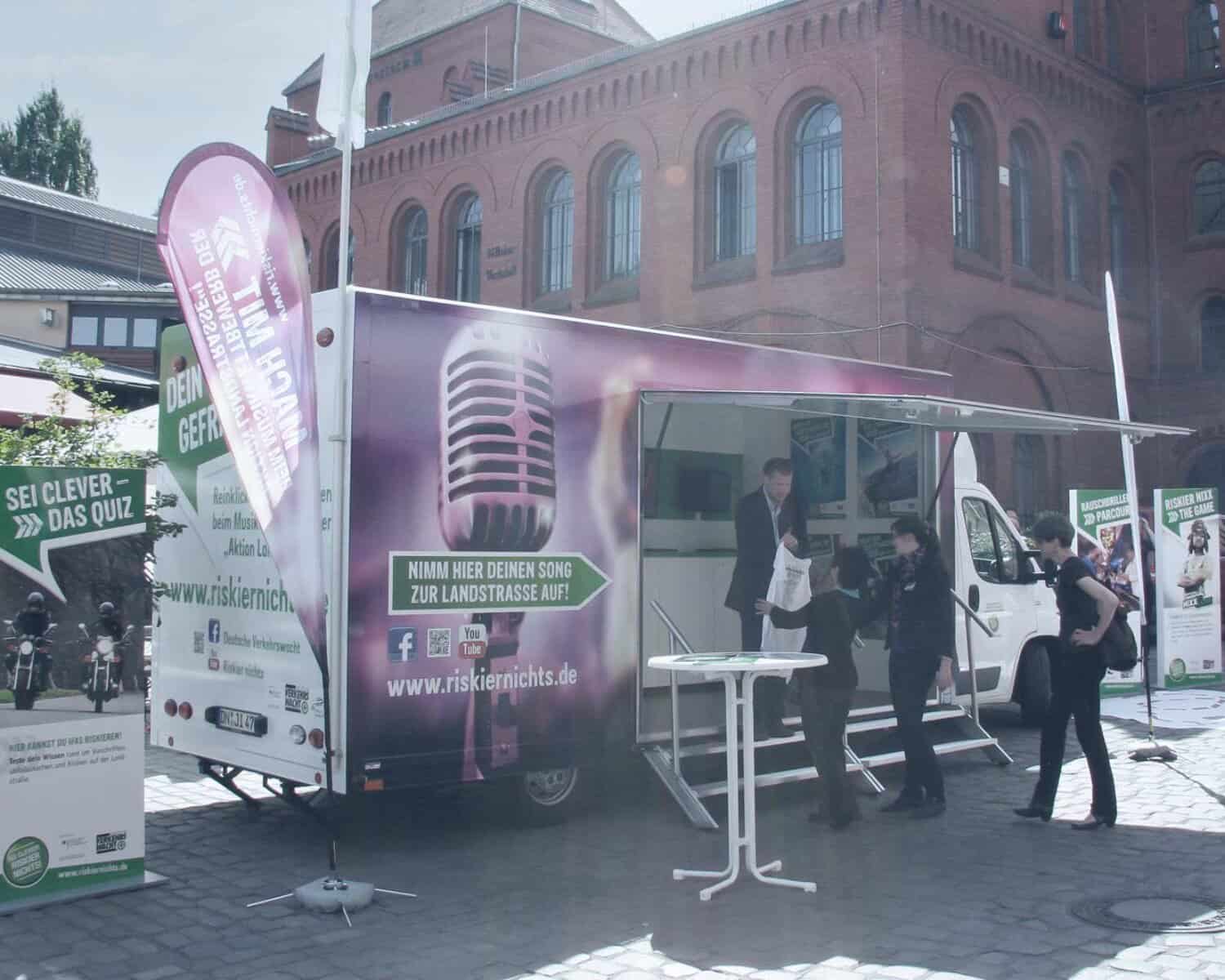 roadshow_infomobil_verkehrswacht_deutschland