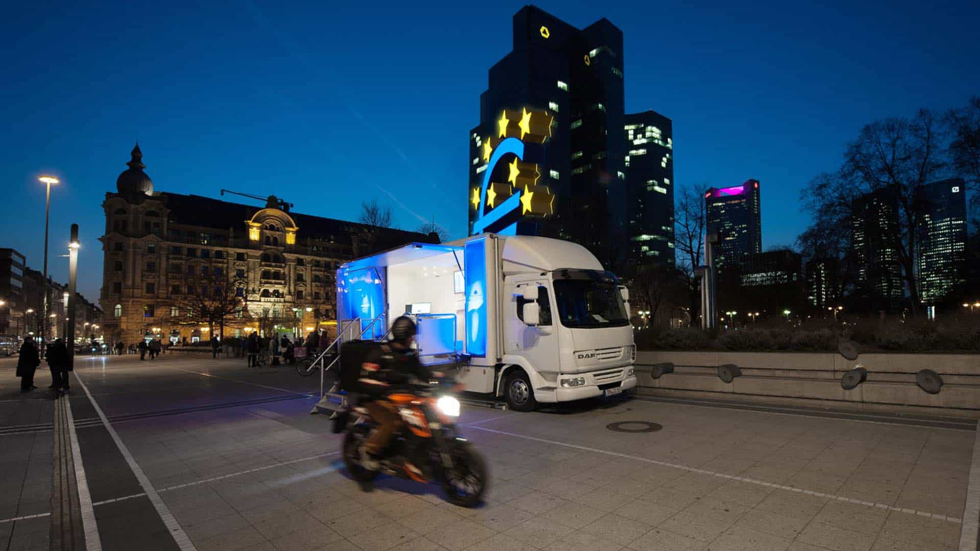 roadshow_luminale_ezb_tour