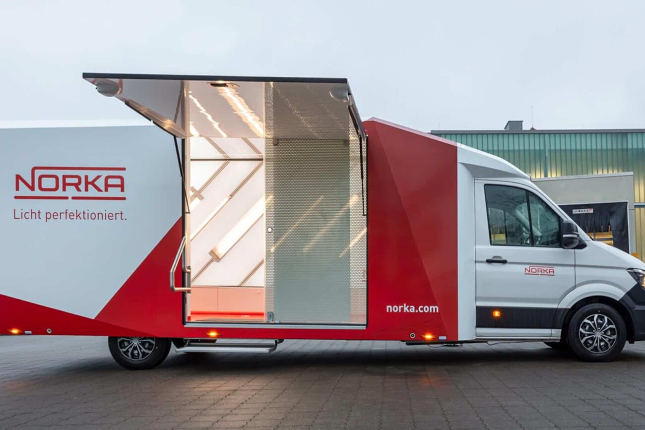 infomobil-b2b-roadshow